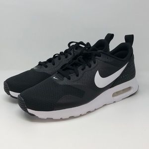 Nike Women’s Air Max Tavas Sneakers NIB